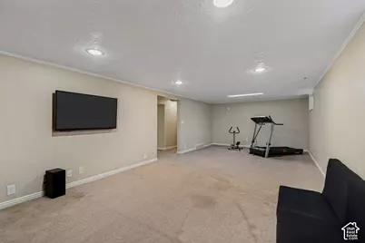 927 E 5650 S, Murray, UT 84121 - Photo 18
