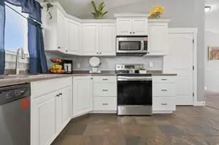 294 W 200 N, Spanish Fork, UT 84660 - Photo 6
