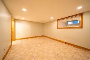 1162 E 300 S, Salt Lake City, UT 84102 - Photo 10