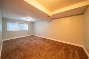 1162 E 300 S, Salt Lake City, UT 84102 - Photo 8