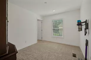 935 E 3000 N, Layton, UT 84040 - Photo 14
