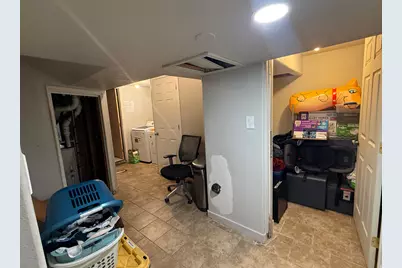 221 E 1300 S, Salt Lake City, UT 84115 - Photo 8