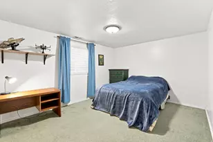 1062 W 200 S, Clearfield, UT 84015 - Photo 20