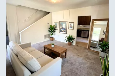 635 E 21st St, Ogden, UT 84401 - Photo 6