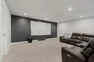 1403 E Lowe Peak Dr, Eagle Mountain, UT 84005 - Photo 14