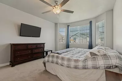 1403 E Lowe Peak Dr, Eagle Mountain, UT 84005 - Photo 10