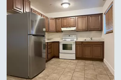 223 S Montgomery St, Salt Lake City, UT 84104 - Photo 2