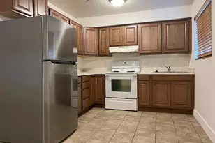 223 S Montgomery St, Salt Lake City, UT 84104 - Photo 2