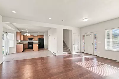 7725 N Willow Ln E, Eagle Mountain, UT 84005 - Photo 8