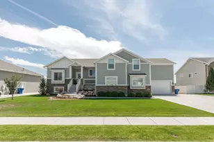 2401 W 2775 N, Farr West, UT 84404 - Photo 38