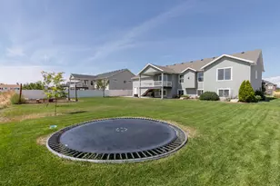 2401 W 2775 N, Farr West, UT 84404 - Photo 28