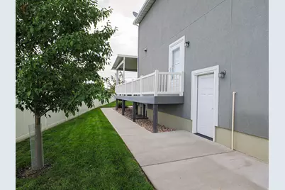 549 E Virginia St, Murray, UT 84107 - Photo 56
