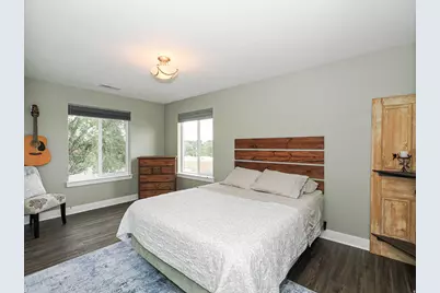 549 E Virginia St, Murray, UT 84107 - Photo 32