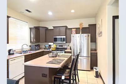 5937 W Maren Pl, West Jordan, UT 84081 - Photo 4