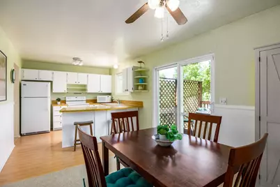 1259 E Quail Creek Dr, Sandy, UT 84094 - Photo 12