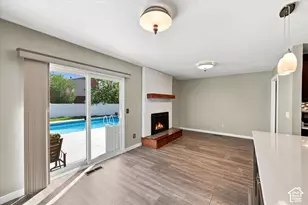 2407 E Country Oaks Dr, Layton, UT 84040 - Photo 14