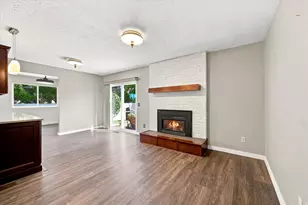 2407 E Country Oaks Dr, Layton, UT 84040 - Photo 12