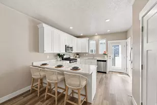 1026 S 2770 E, Spanish Fork, UT 84660 - Photo 4