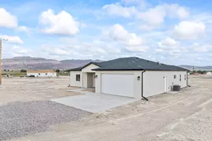 37 E 800 S, Sigurd, UT 84657 - Photo 34
