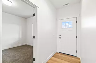 37 E 800 S, Sigurd, UT 84657 - Photo 2