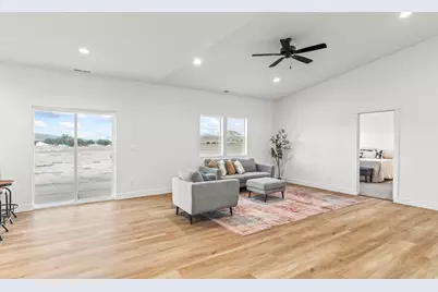 37 E 800 S, Sigurd, UT 84657 - Photo 8