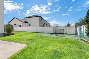 224 S Aspen Wy, Vineyard, UT 84059 - Photo 32