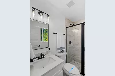 5571 S Dale Amour Dr W, Kearns, UT 84118 - Photo 16