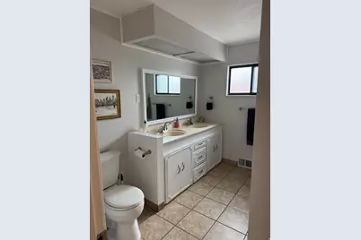 562 W Fern Dr, Midvale, UT 84047 - Photo 34