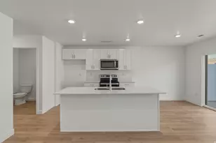 2257 S Wolverine Way, Washington, UT 84780 - Photo 14
