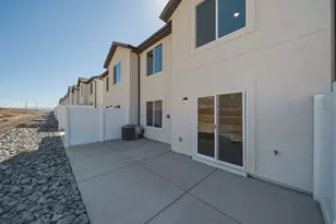 2257 S Wolverine Way, Washington, UT 84780 - Photo 38