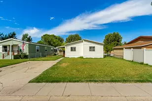1350 W 300 N, Clearfield, UT 84015 - Photo 2