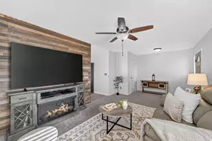 5082 S 3425 W, Roy, UT 84067 - Photo 8