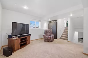 4166 S 6660 W, West Valley, UT 84128 - Photo 14