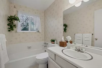 7858 S Honeycomb Cir, Cottonwood Heights, UT 84121 - Photo 16
