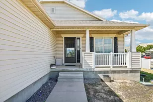 13762 S Pascall Bay, Herriman, UT 84096 - Photo 4