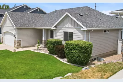 768 W Star Spangled Dr S, Bluffdale, UT 84065 - Photo 2