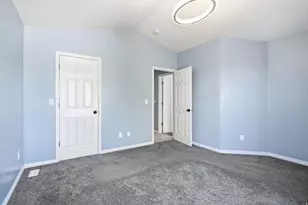 7296 S Jasper Dr, West Jordan, UT 84081 - Photo 18