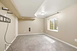 7296 S Jasper Dr, West Jordan, UT 84081 - Photo 24