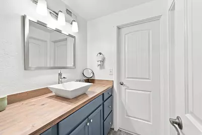 3988 E Dillons Dr, Eagle Mountain, UT 84005 - Photo 20