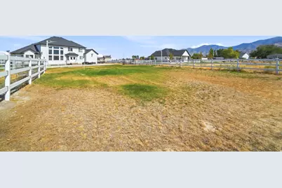 3644 N Spiral Springs Rd W, Erda, UT 84074 - Photo 34
