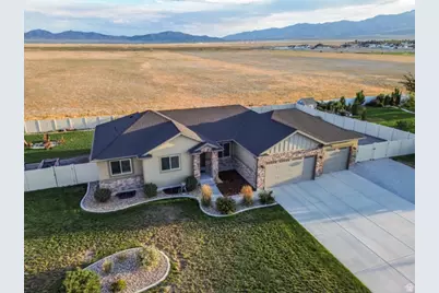 734 E Morning Dew Dr S, Grantsville, UT 84029 - Photo 1