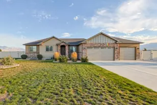 734 E Morning Dew Dr S, Grantsville, UT 84029 - Photo 2