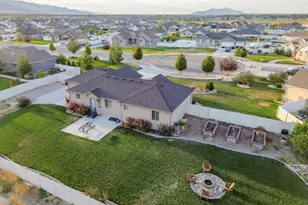734 E Morning Dew Dr S, Grantsville, UT 84029 - Photo 10