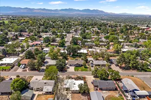 7265 S 2825 E, Cottonwood Heights, UT 84121 - Photo 28