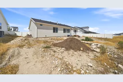 1173 W Honeycomb Dr, Grantsville, UT 84029 - Photo 26