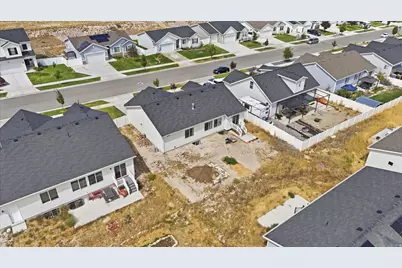 1173 W Honeycomb Dr, Grantsville, UT 84029 - Photo 30