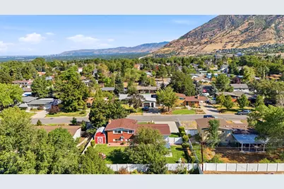 3046 E 7110 S, Cottonwood Heights, UT 84121 - Photo 34