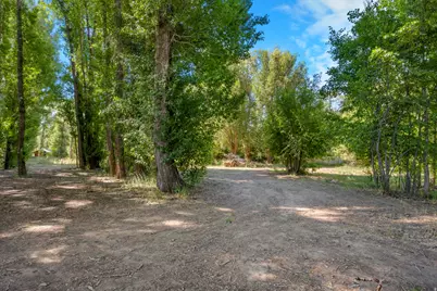 2293 N Big Bear Ln #6, Garden City, UT 84028 - Photo 6