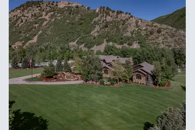 887 S Hobble Creek Rd, Springville, UT 84663 - Photo 2
