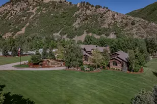 887 S Hobble Creek Rd, Springville, UT 84663 - Photo 2